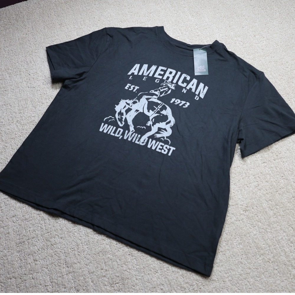 Wild Fable American Legend Wild Wild West Graphic Tee Hematite Black M
